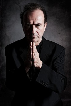 hugh cornwell 02